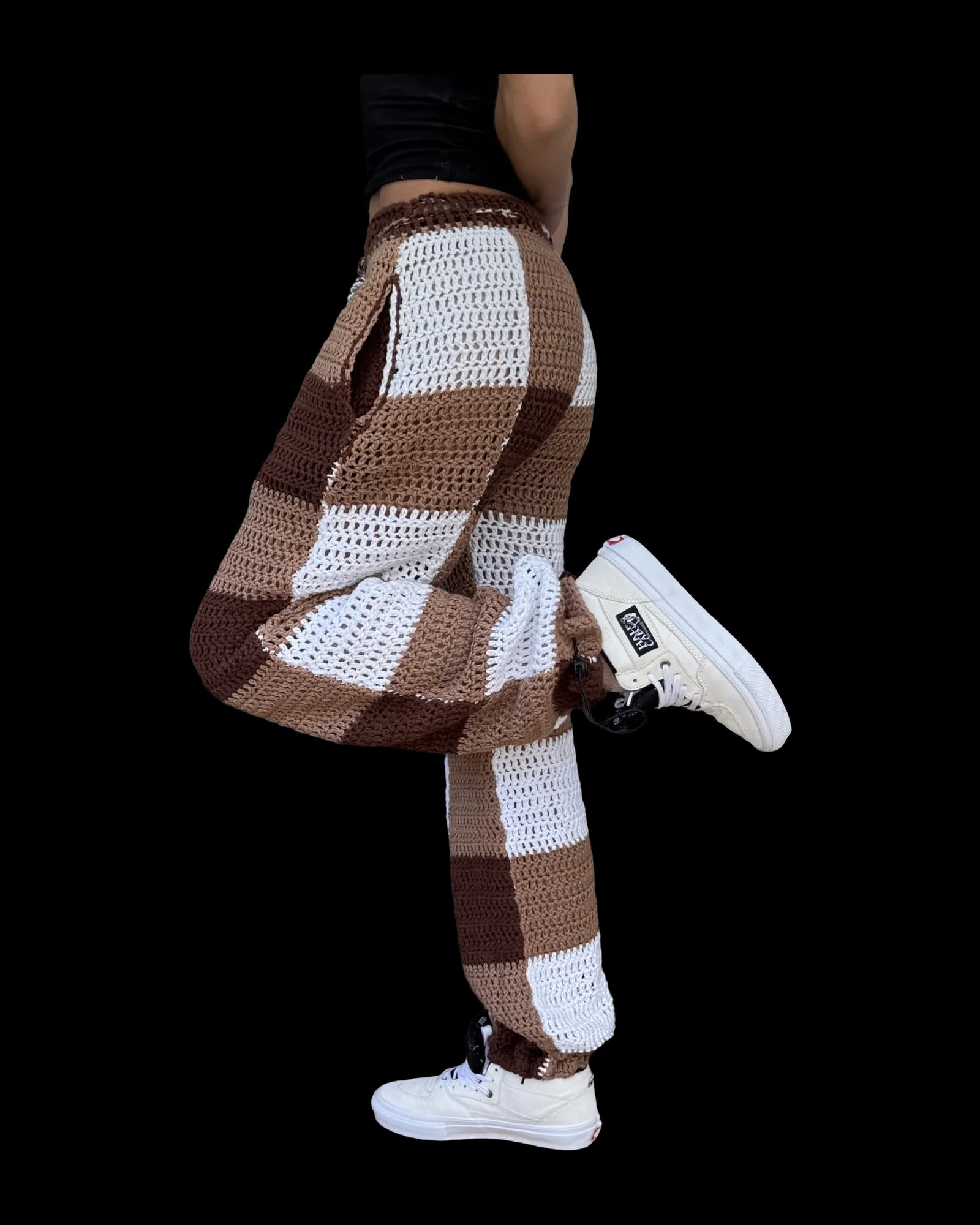 Brown Checkered, photograph 4